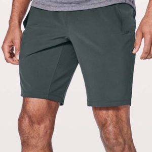 Lululemon chill motion 9” shorts